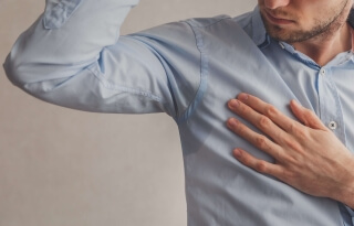 Comment mieux vivre au quotidien avec une transpiration excessive ?