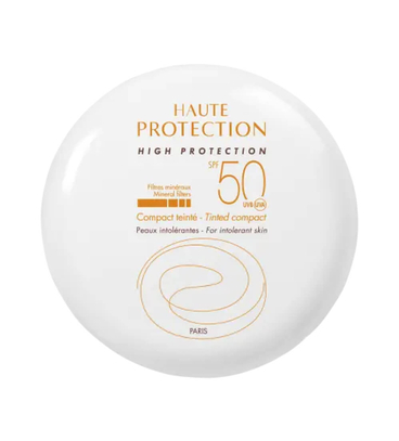 Compact minéral doré SPF 50